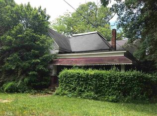 77 Jonesboro St, McDonough, GA 30253