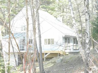 1087 Ski Tow Rd, Brownsville, VT 05089