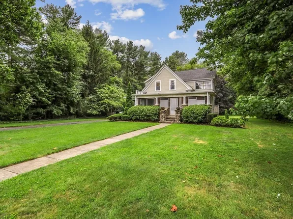 27 Burt St, Norton, MA 02766