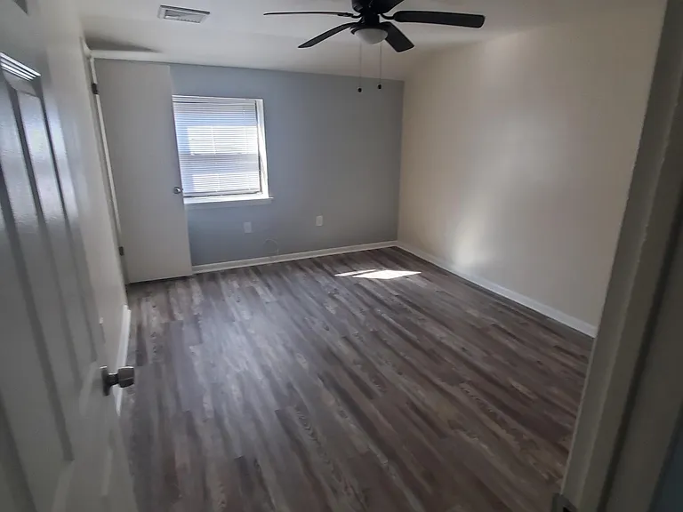 2240 Cedar St #3 — Photo 9