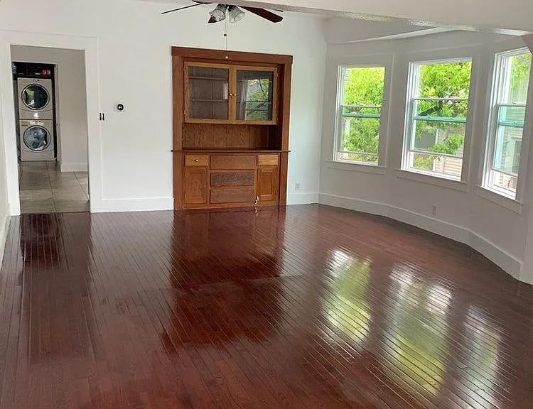3146 2nd Ave #UPSTAIRS — Photo 6