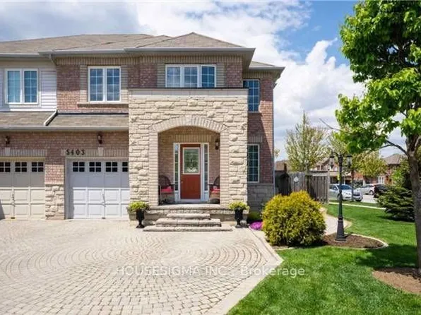 5403 Langford Rd, Burlington, ON L7L 7M6