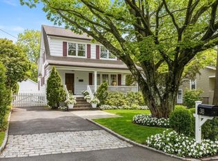 38 Highview Ave, Old Greenwich, CT 06870