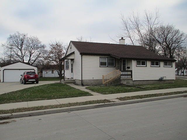 1st image of 8651 W National Ave