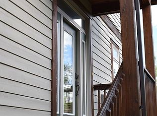 686 Parkview Dr, Steamboat Springs, CO 80487