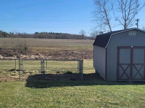 1589 Pennington Flats Rd, Morehead, KY 40351