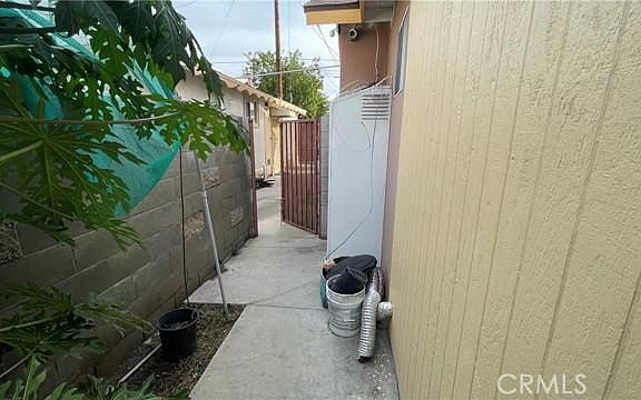 5th image of 3447 Brighton Ave