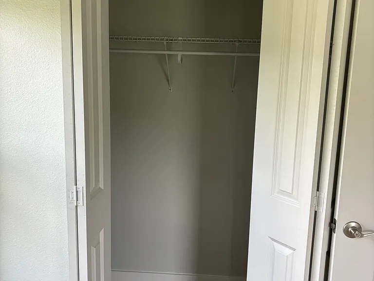 Sandcastle Pines Apartments — Photo 14
