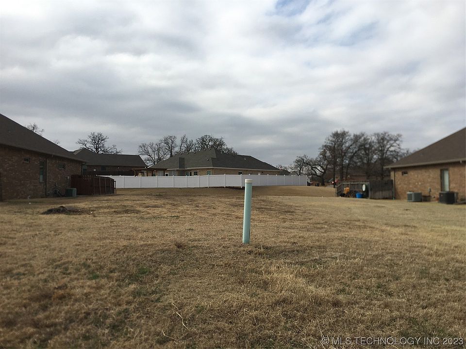 1st image of 1120 Blackjack Dr