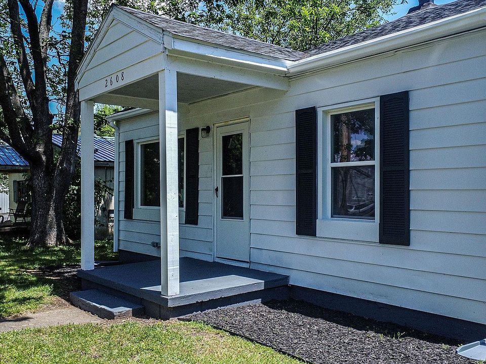 2608 Fairmont St, Paducah, KY 42003 MLS 122070 Zillow