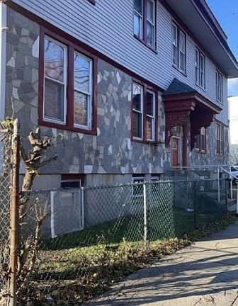 2nd image of 539-541 18Th Ave