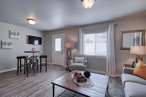 Valencia Park Townhomes Photo 1