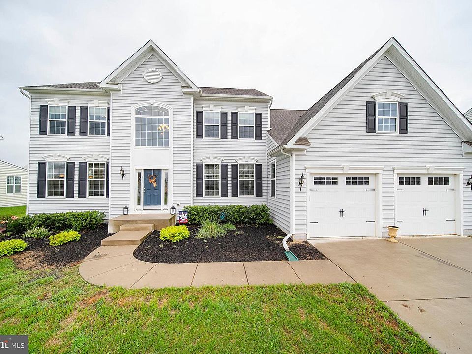 1st image of 817 Ashby Dr