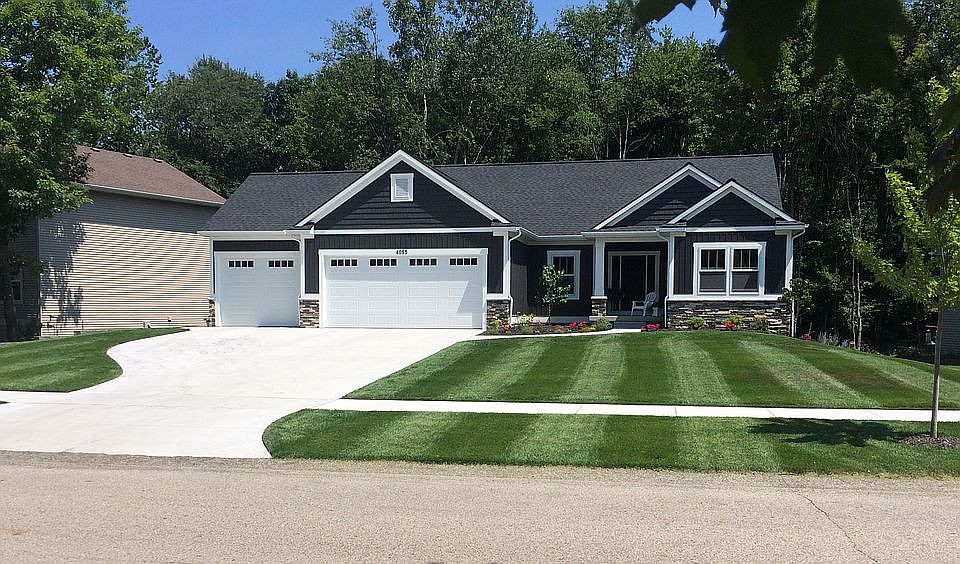 2nd image of 4055 Unity Dr