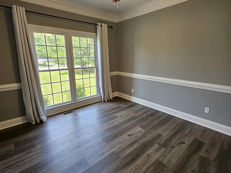 214 N Marion Dr — Photo 5