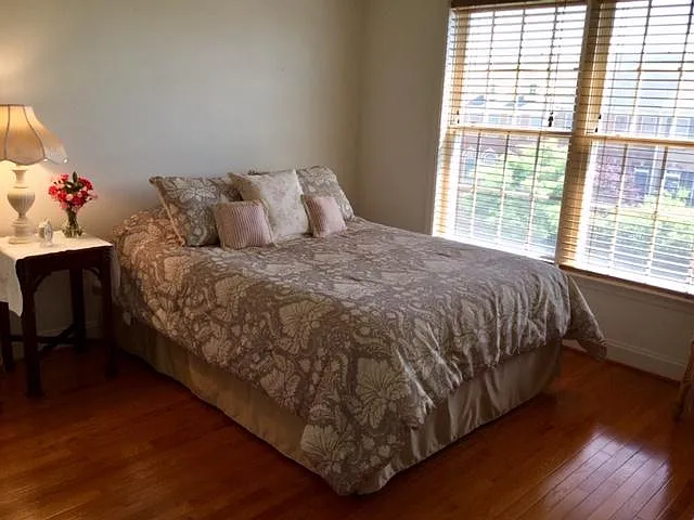 Bedroom with Big closets.