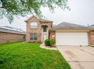8311 Silent Deep Dr, Rosenberg, TX 77469