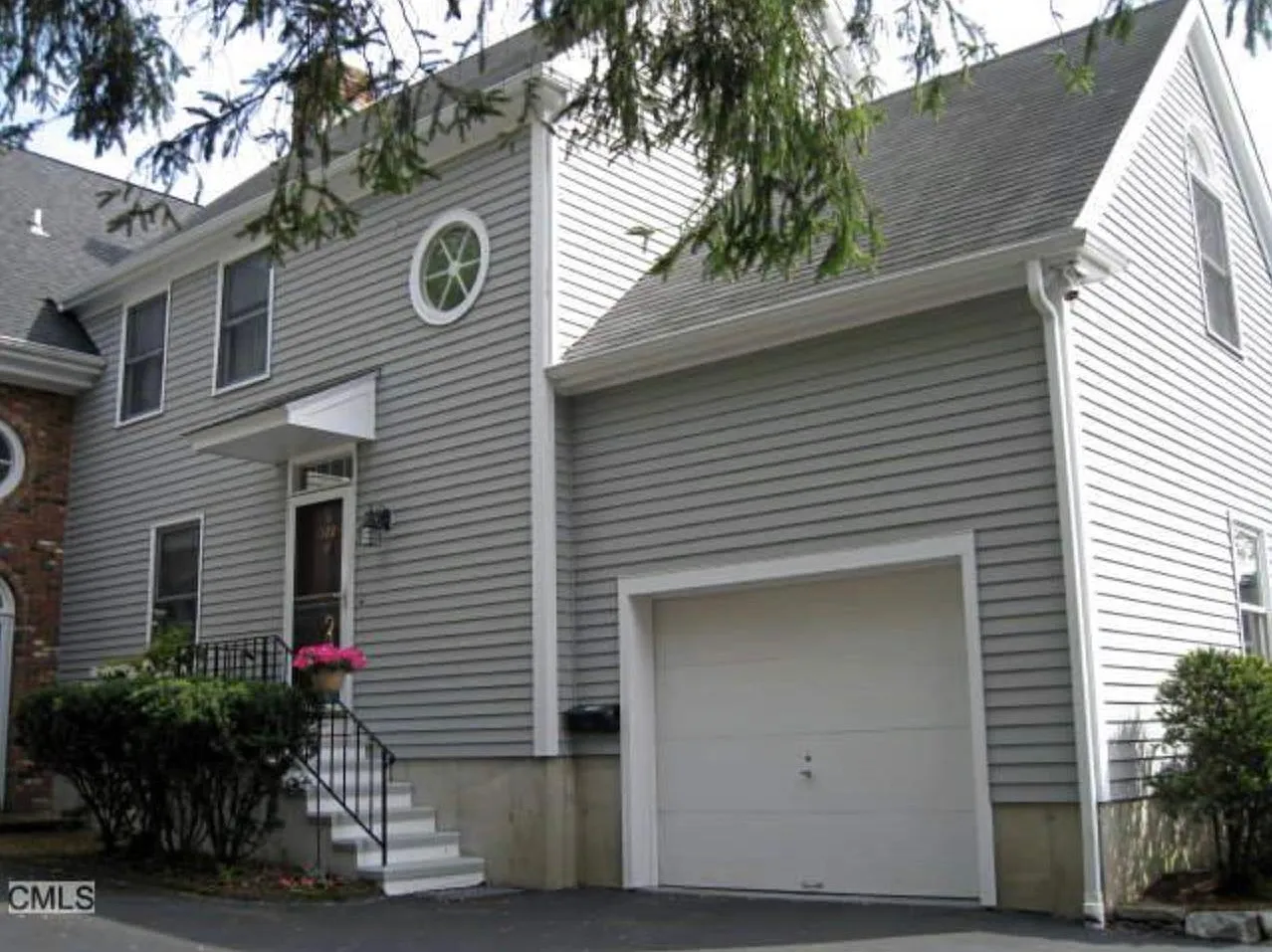 3 bed, 2.5 bath, 1644 sqft, $4,800 — Photo 1