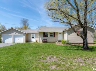 9629 Route 148 Rd, Carterville, IL 62918