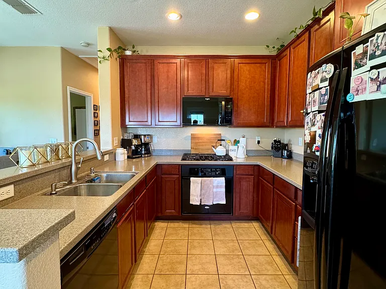 3301 N Park Dr #912 — Photo 12