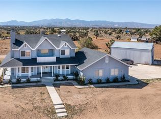 9203 Hollister Rd, Phelan, CA 92371