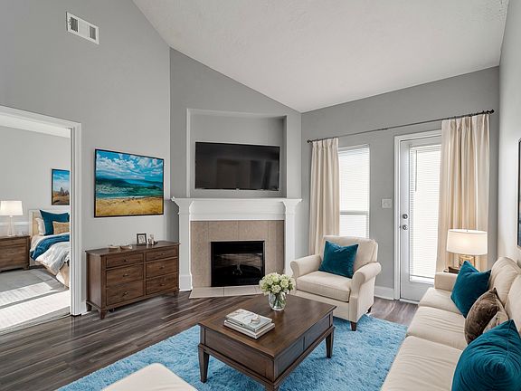 Virtually staged only - living area