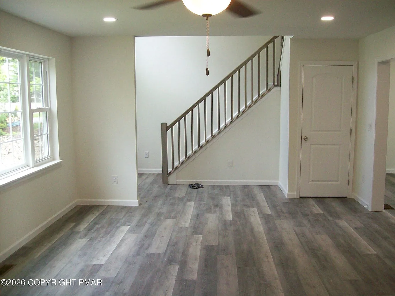 4 bed, 2.5 bath, 1600 sqft, $3,500 — Photo 3