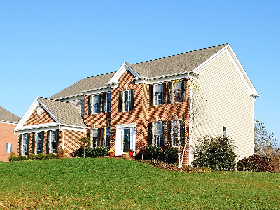 Exterior Main