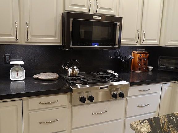 5th image of 120 Waterford Cir