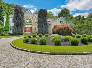 4 Patriots Farm Ct, Armonk, NY 10504