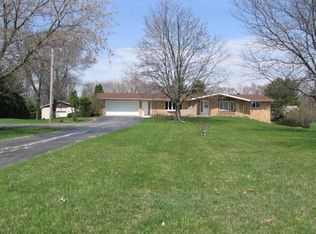 19472 W Pedersen Dr S, Antioch, IL 60002