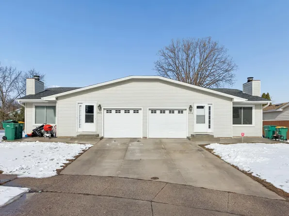 2816 79th Ave N, Brooklyn Park, MN 55444