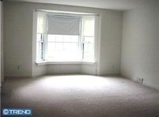 10 Johns Rd, Cheltenham, PA 19012