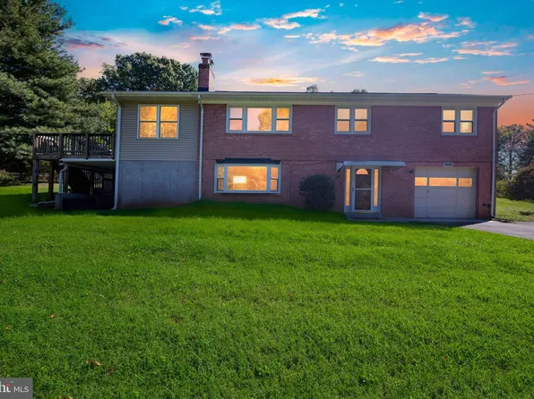8400 Aubrey Dr, Manassas, VA 20111