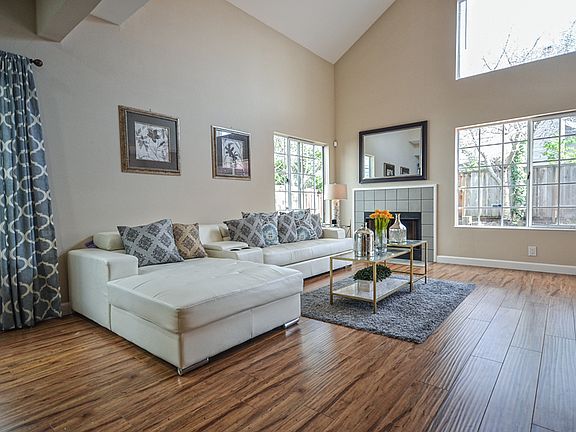5th image of 34314 Kenwood Dr