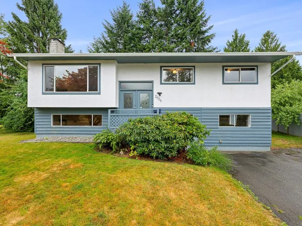 2025 Hemlock Pl, Courtenay, BC V9N 3B9
