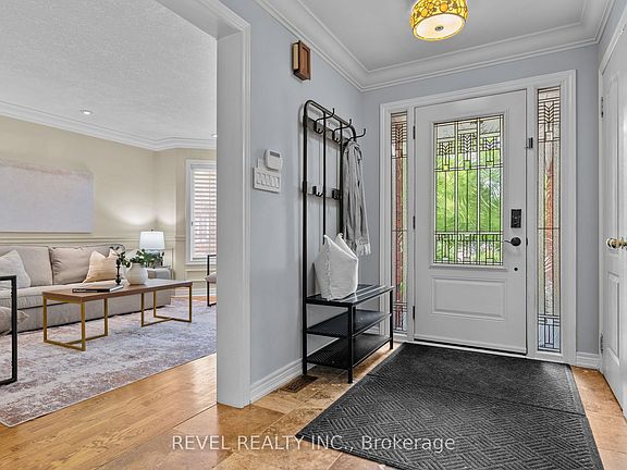 3rd image of 7 Callander Ct