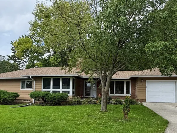 336 N West St, Forest City, IA 50436
