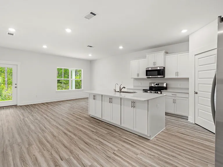 127 Holley Grove Ln — Photo 11