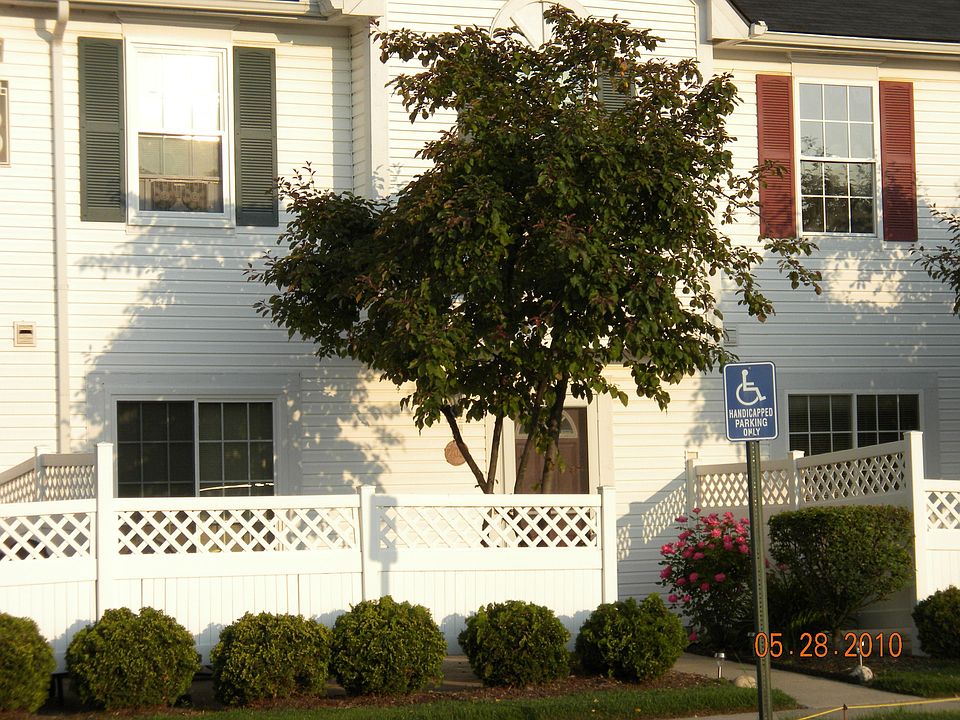 22087 Atlantic Pointe