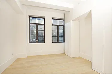 Rented by Century 21 Metropolitan