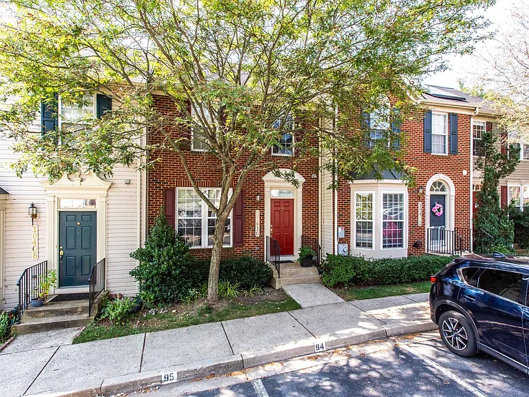 10410 Damascus Park Ln — Photo 4
