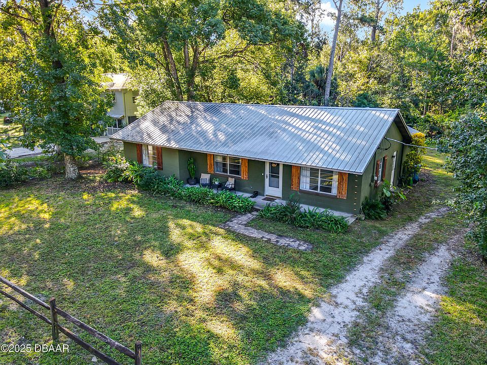 1st image of 1611 Caroline Dr