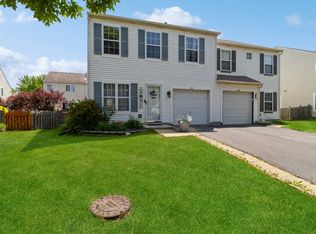 231 Charleston Ave, Romeoville, IL 60446