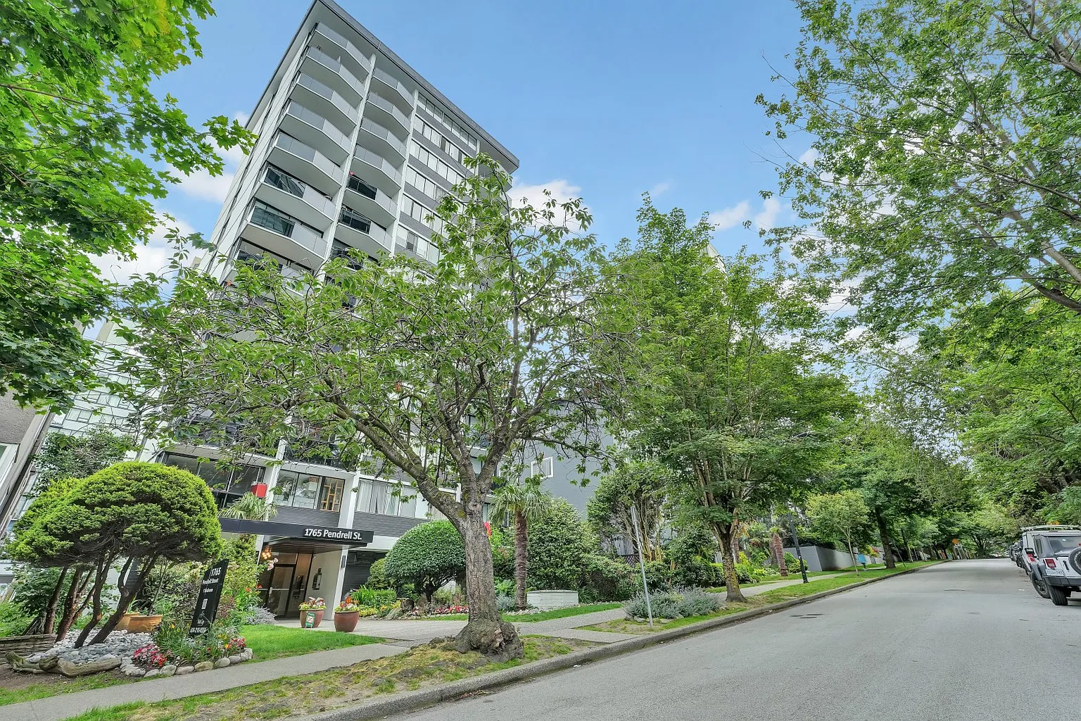 1765 Pendrell St #201 photo 1