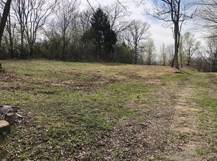 1990 Soules Chapel Rd, Cunningham, TN 37052