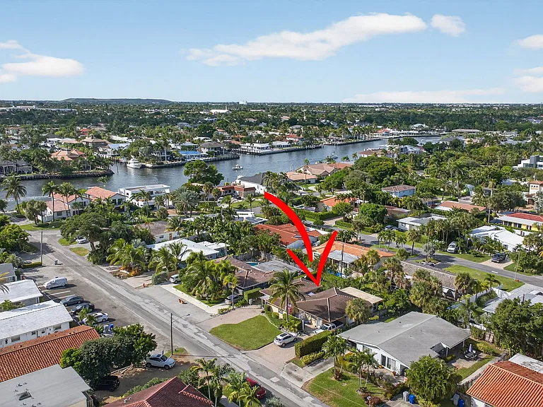 3207 Marine Dr #D — Photo 32