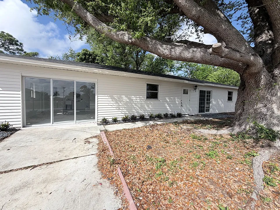 1000 NW 22nd Ter