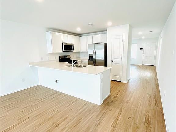 4th image of 4118 Holland View Ln