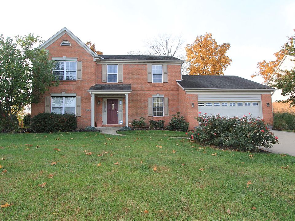 1st image of 10121 Cedarwood Dr